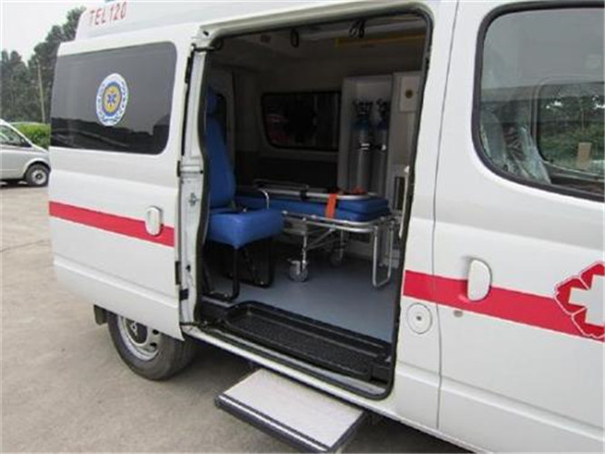 育才镇救护车出租服务案例7