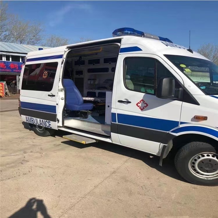 育才镇私人长途救护车出租转院回家